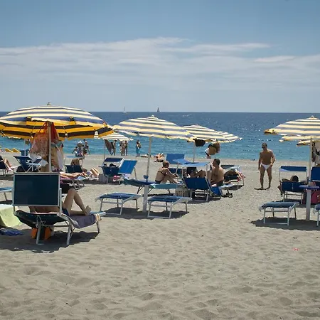 Taormina 아파트 *
